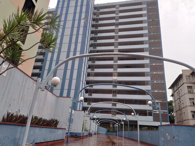 Three Bedroom Flat For Sale in the heart of Durban