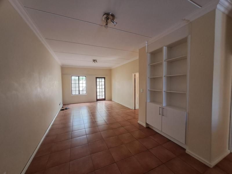 2 Bedroom Apartment in Rivonia Sandton To Let.