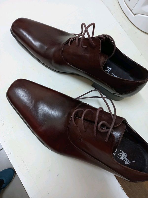 Men&#39;s Polo Shoe ( size 10 )