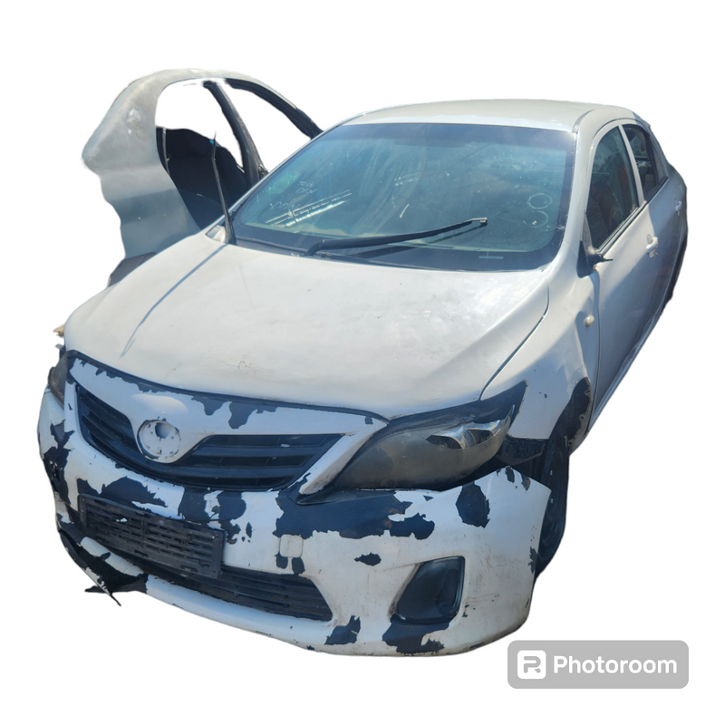 2018 Toyota Corolla Quest stripping for spares
