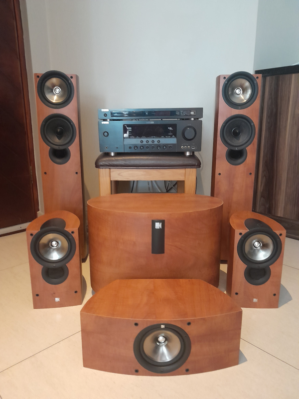 Sound System - Yamaha &amp; KEF