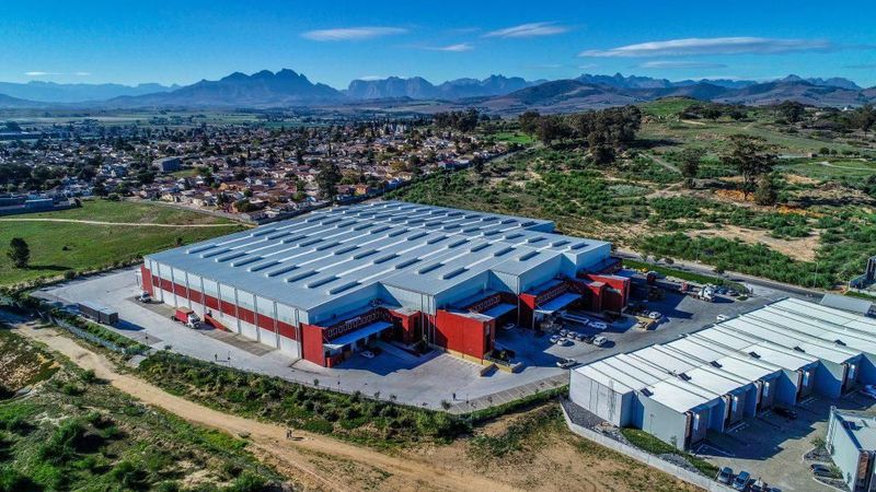 Industrial Unit TO LET Everite Industria, Brackenfell