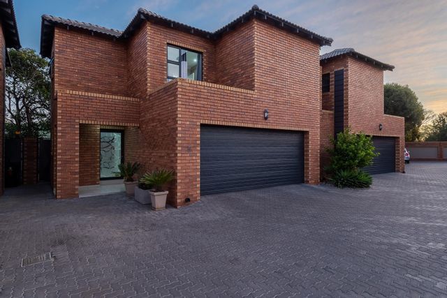 3 BEDROOM FACEBRICK CLUSTER - LOW MAINTENANCE