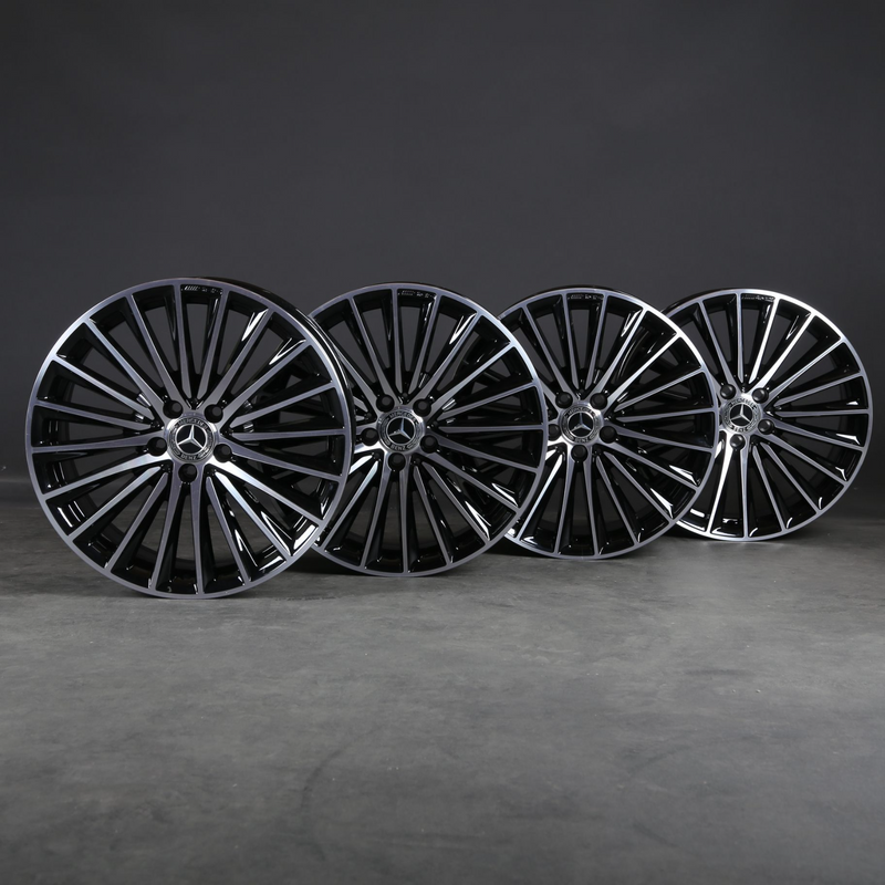 17 inch Mercedes Benz AMG Mags..