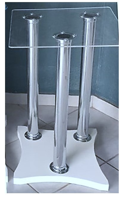CUSTOM-DESIGNED SIDE TABLES FOR PULPITS AND PODIUS