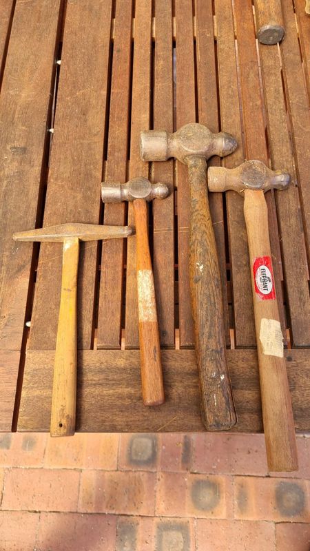 Vintage hammers for sale at R200.