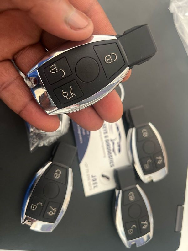 Car key supply, coding and programming