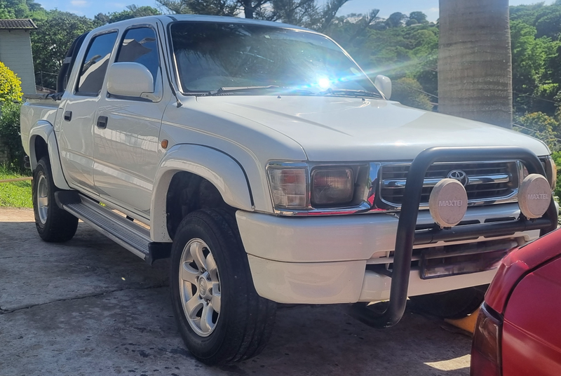 2001 Toyota Hilux Double Cab