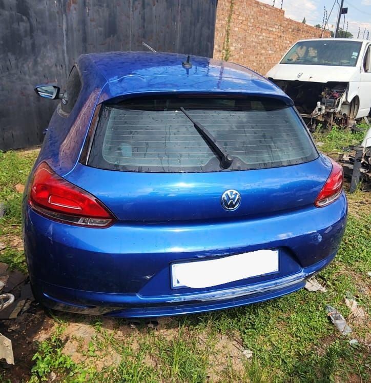 Vw scirocco 1 4 tsi manual now stripping for spares contact muzi