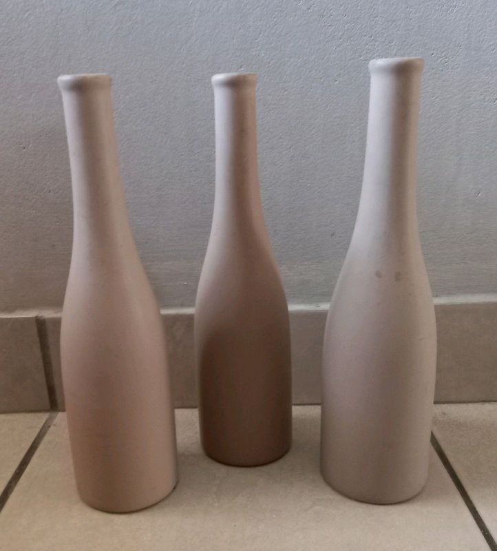 Vases various