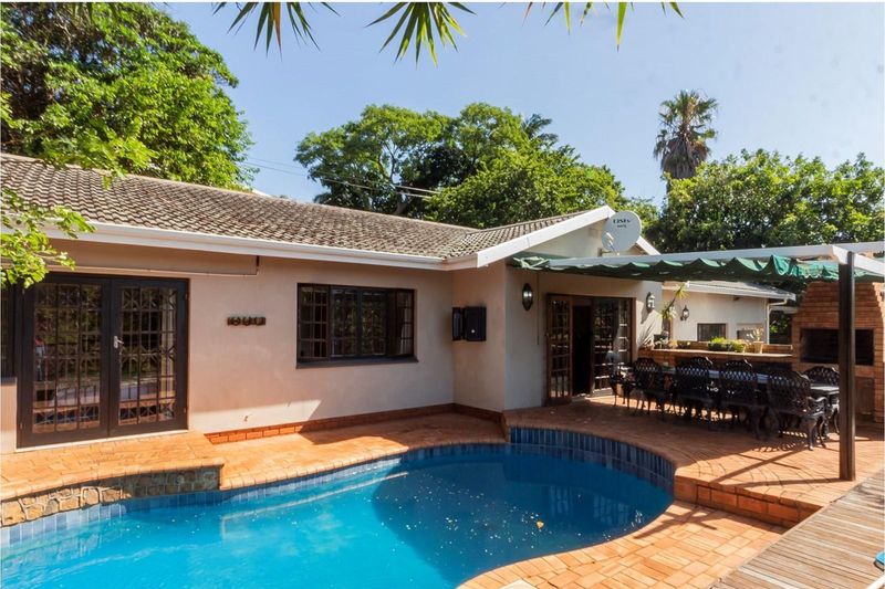 Spacious open plan family home with lovely entertainment area in Durban North