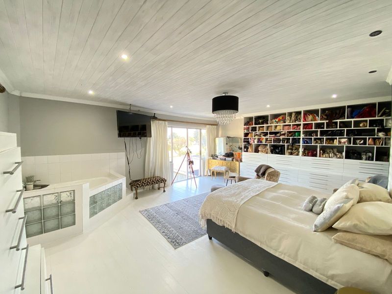 Stunning 7 bedroom in the heart of Milnerton
