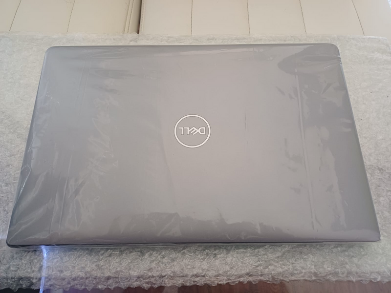Brand new Dell Latitude 5540 – 13th Gen i7 – Gen4 Nvme – LTE – FHD – Backpack - On-Site Dell Warrant