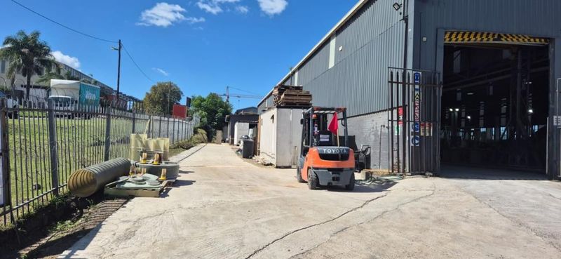 Industrial Factory Space To Let : Pinetown - 1500 sqm