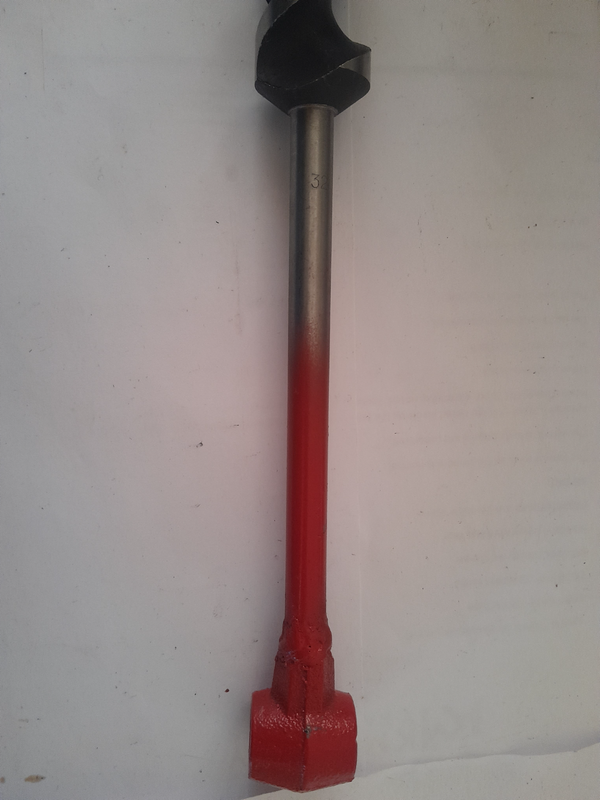 Auger drill bits