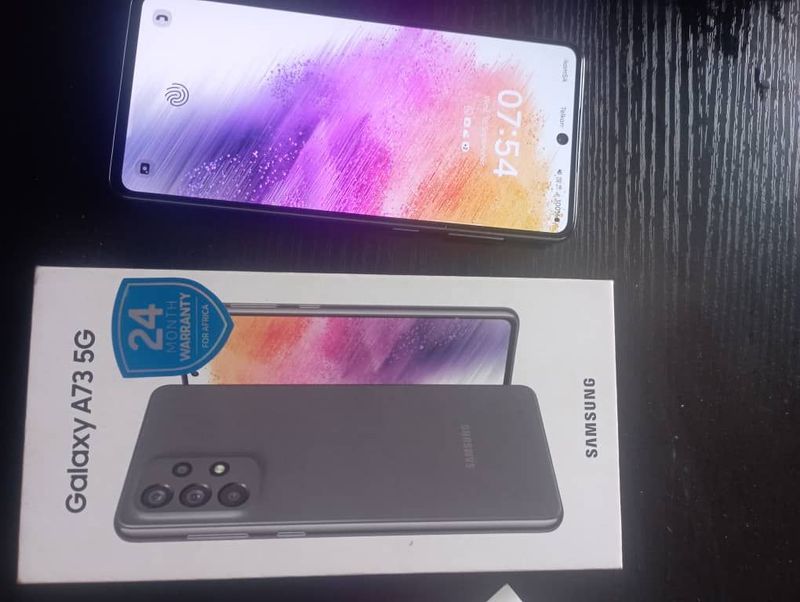 Samsung A73