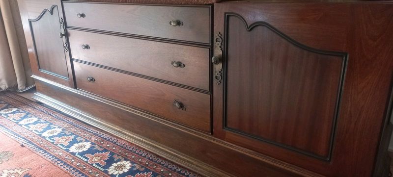 Solid wood Tv Cabinet/wall unit