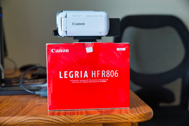 White Canon Legria HF R806 Video Camcoder.  R2000 or nearest offer.