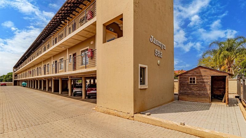 2 BEDROOM FLAT FOR SALE IN SILVERTON