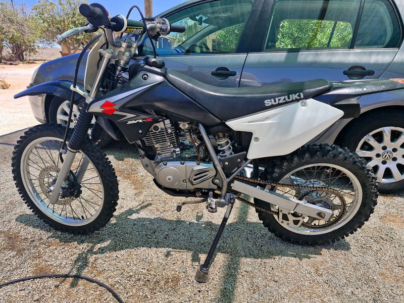 Suzuki DR125Z for sale for R17 000