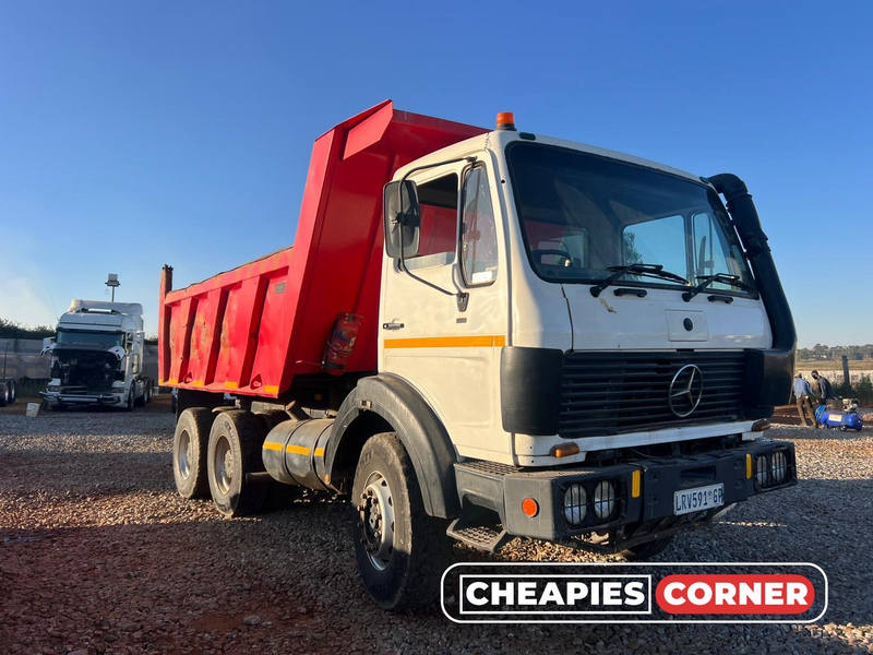 ● Become A Millionaire When You Buy This 1985 -  Merc Benz 10 Cube Tipper Truck ●