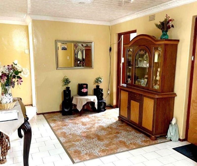 House For Sale in Northpine, Brackenfell