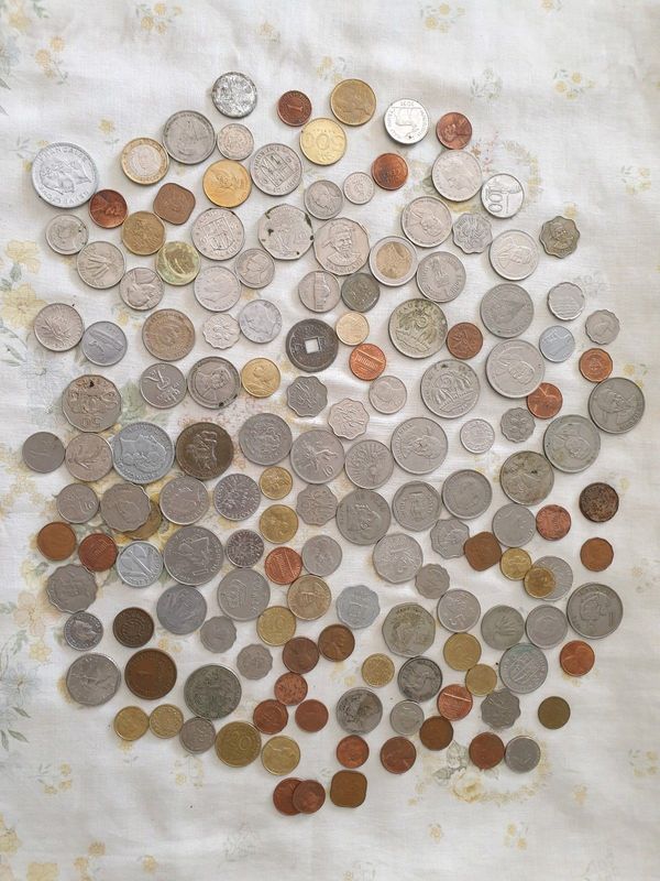Coins Over 150 Old Coins From Around The World