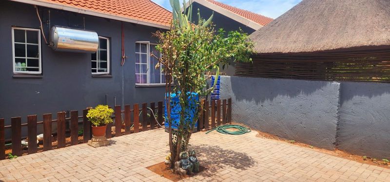 3 Bedroom House To Let in Kathu