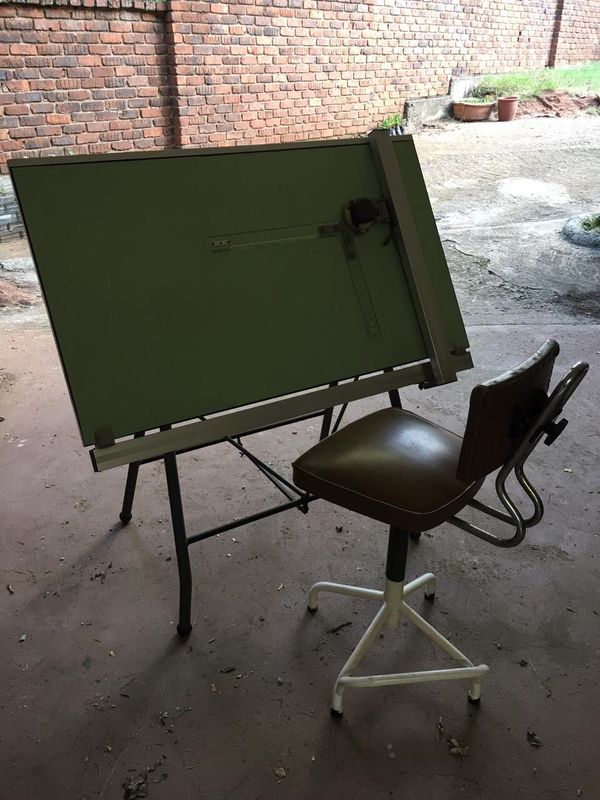 Professional Architecture Drawing Board and Chair for sale