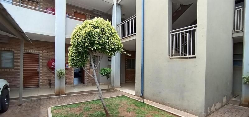 2 Bedroom apartment for sale in Northfield, Pretoria North