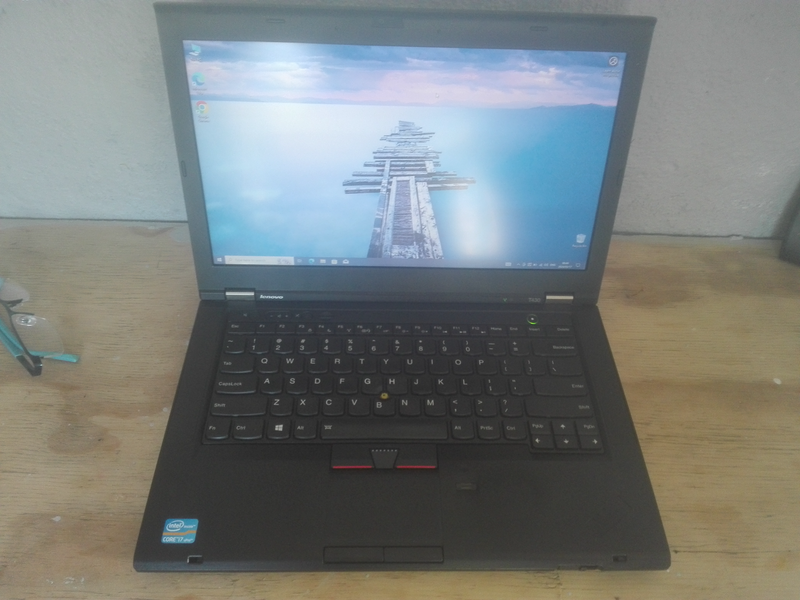 Lenovo ThinkPad T430 / Laptop Bag / External Hard Drive combo