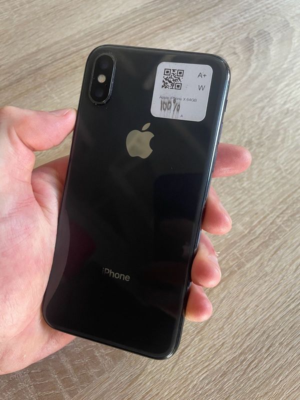 iPhone X 64gb (warranty included)