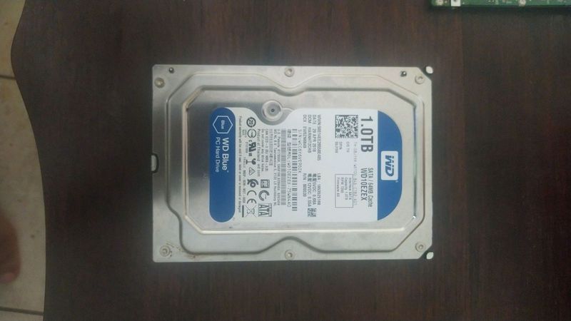 WD 1TB Desktop internal hard drive, 3.5&#34;