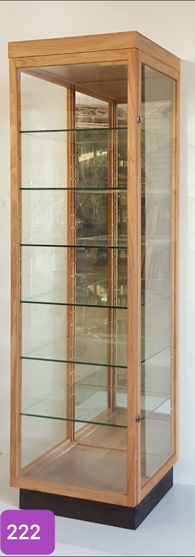 Display Cabinet 1.9 x 600 x 600