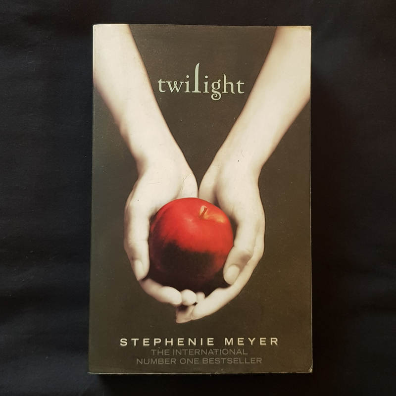Twilight By Stephenie Meyer
