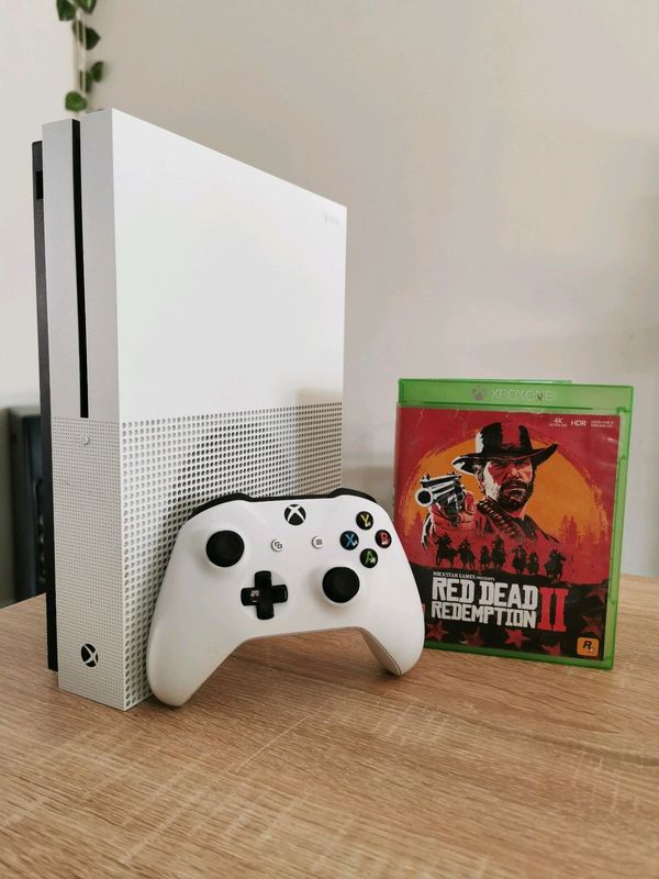 1TB Xbox One S, Controller, Cables &#43; RDR2 ⭐