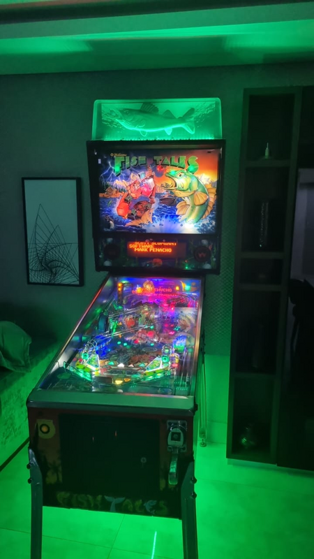 Fish Tales Pinball Forsale (Collector Quality Game)