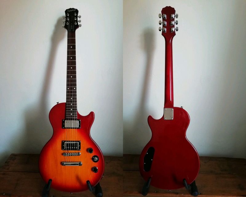 Epiphone L E S Paul Special II electric guitar EXCELLENT condition SETUP done incl NEW strings!