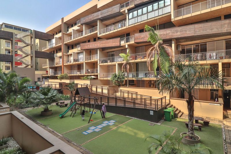 Spacious &amp; Luxurious one-bedroom apartment in the heart of uMhlanga Ridge