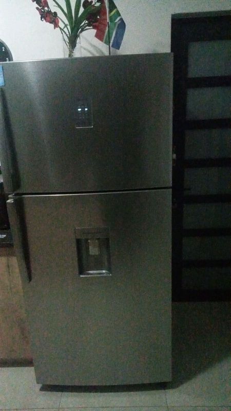 Samsung 499l fridge/freezer