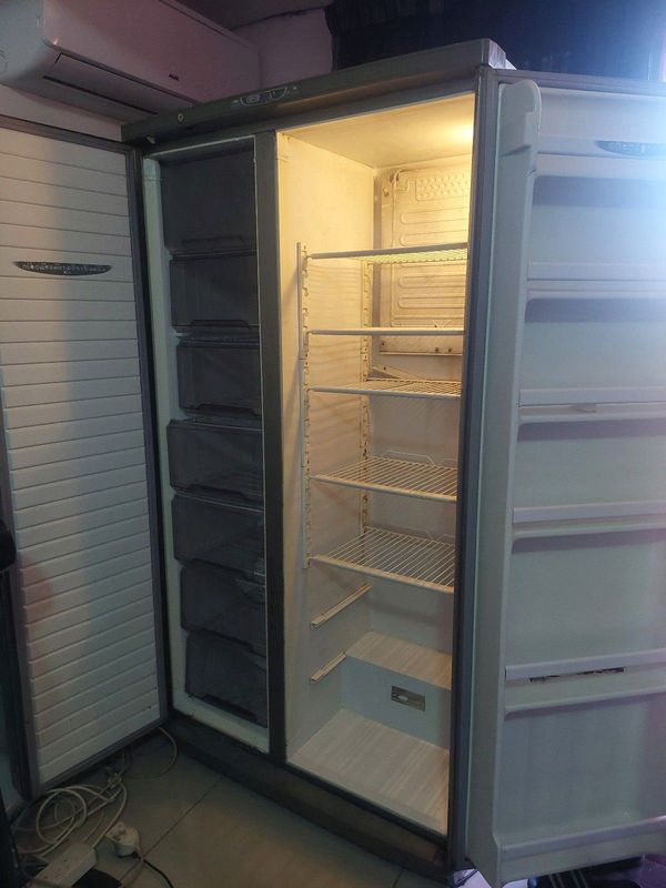622 double door fridge