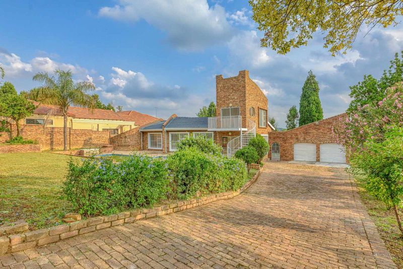 3 Bedroom house in Sunninghill