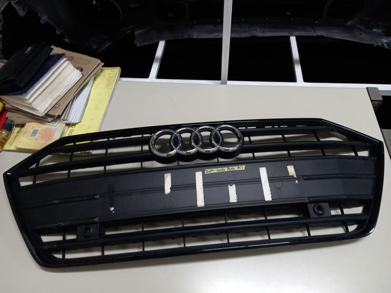 Audi A7 Front Upper Grille (2019 - 2021)