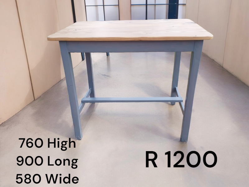 Side Table. 4 Seater Dining Table