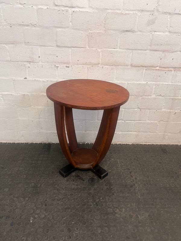 Curved Legged Round Side Table- A47384