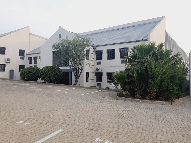 1033m² Industrial To Let in Halfway House at R60.00 per m²