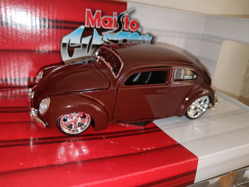 1:24 Volkswagen beetle