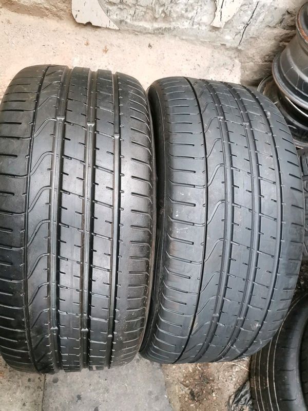 2x 285/40/21 pirelli pzero normal Tyres, 85%thread