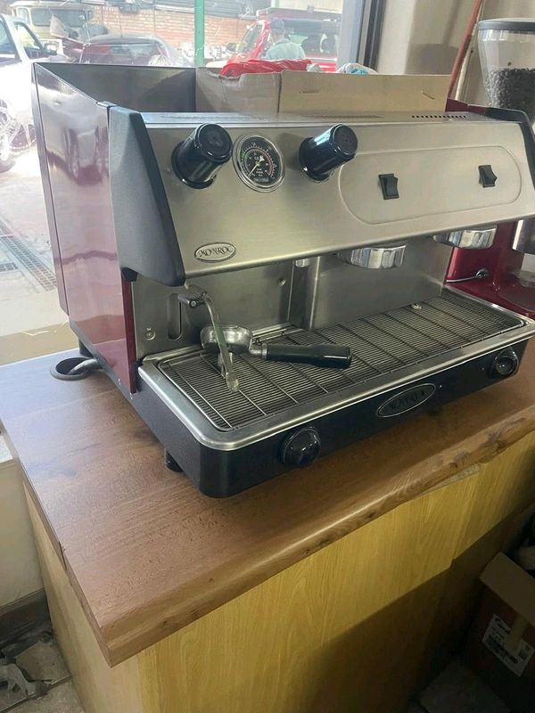 Monroc Coffee machine