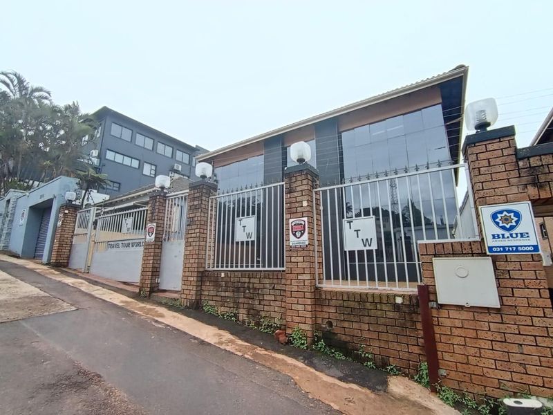 132m² Commercial To Let in Musgrave at R174.24 per m²